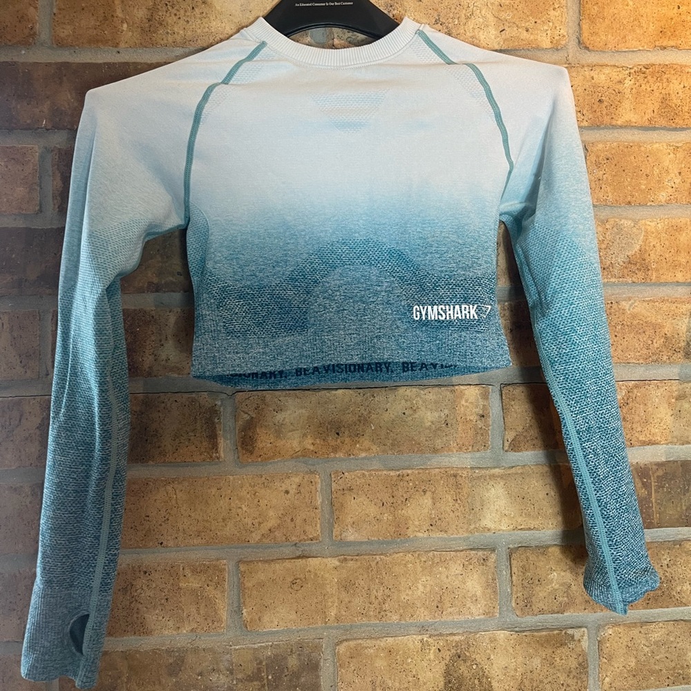 Gymshark crop long sleeve top (S)🔥🔥🔥